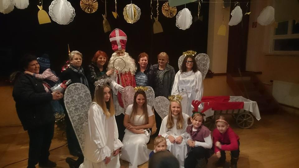 Fotogaléria Svätý Mikuláš na návšteve v Tesároch 2015 (5) Svätý Mikuláš na návšteve v Tesároch 2015