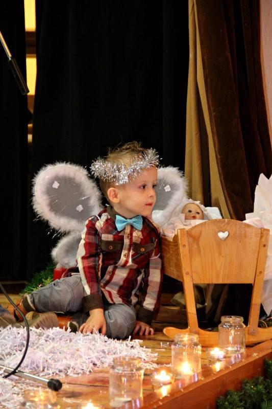 Fotogaléria Vianočná besiedka Tesáre 2015 (10) Vianočná besiedka Tesáre 2015